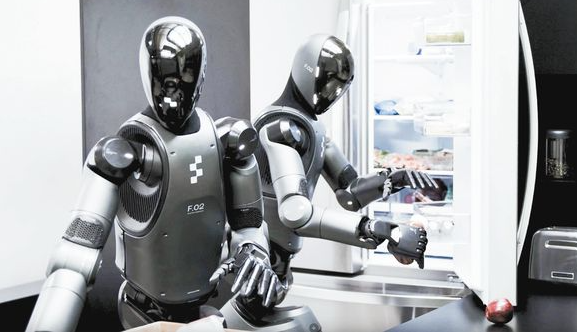 人形機(jī)器人加速“進(jìn)化”，專(zhuān)家：距離像人一樣思考和行動(dòng)還很遠(yuǎn)